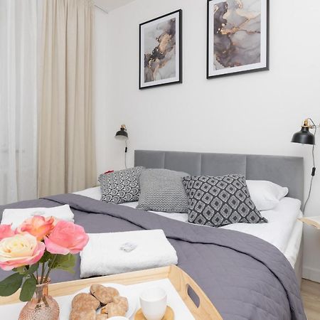 Warsaw Portofino Apartment By Noclegi Renters المظهر الخارجي الصورة